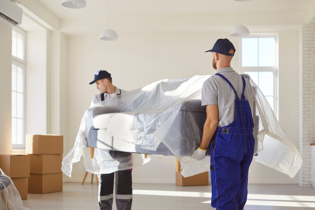 5 Red Flags To Avoid While Hiring Moving Company